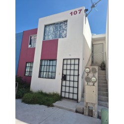 SE VENDE CASA DUPLEX EN EL FRACCIONAMIENTO PASEOS DE CHAVARRIA, MINERAL DE LA REFORMA HIDALGO.