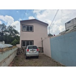 SE VENDE BONITA CASA EN PACHUCA MUY CENTRICA