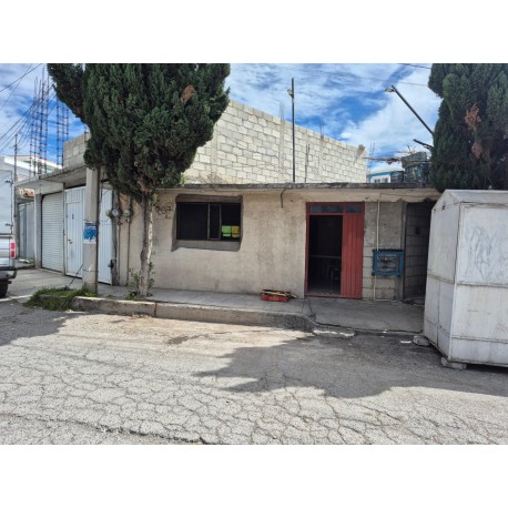 SE VENDE CASA EN LA COLONIA PARQUE DE POBLAMIENTO, EN PACHUCA.